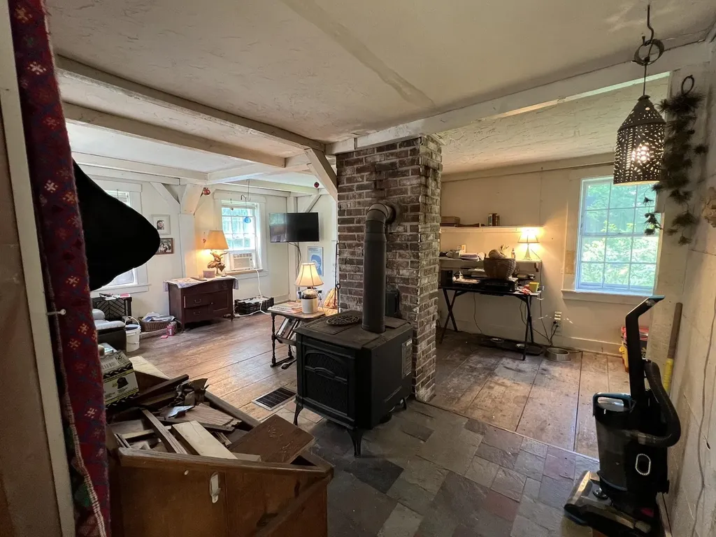 239 Blakes Hill Road Northwood NH 03261