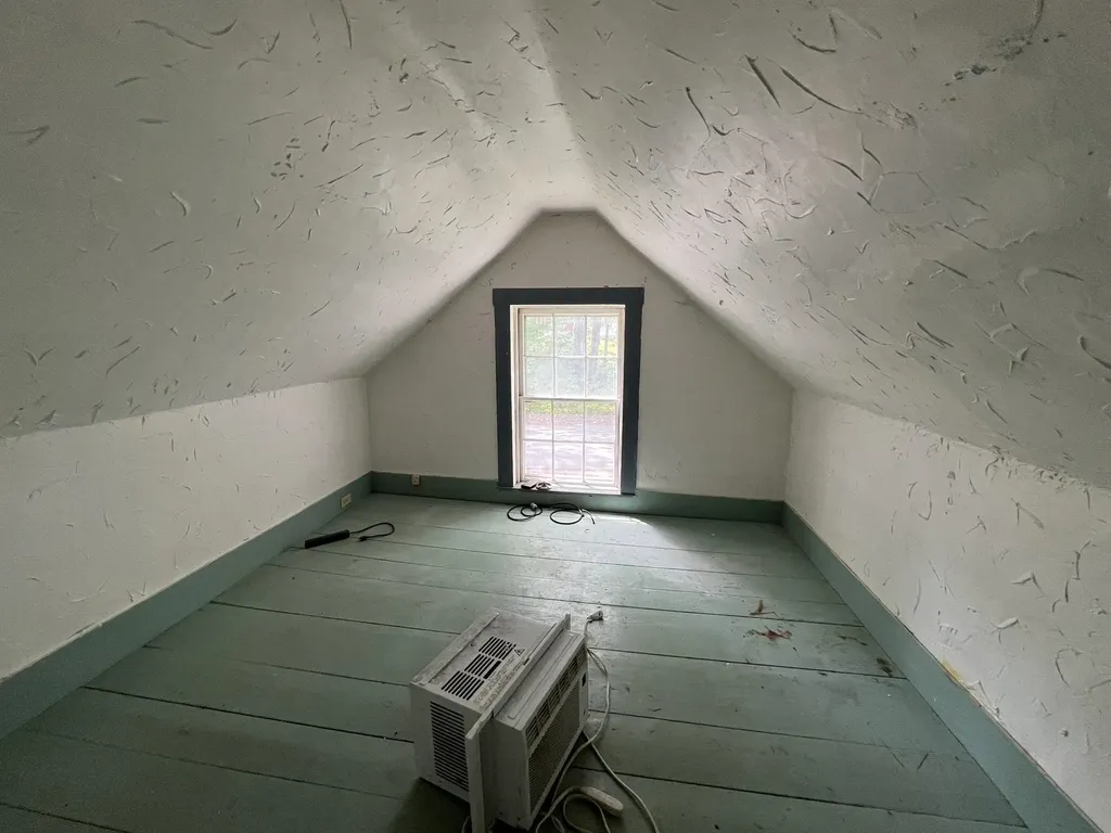 239 Blakes Hill Road Northwood NH 03261