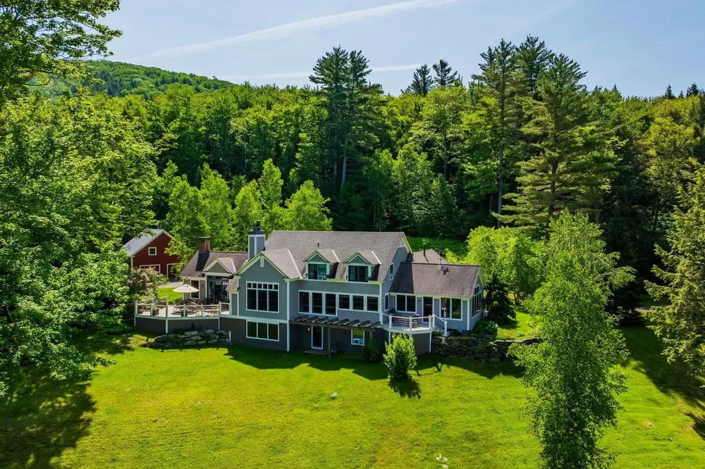 207 Boynton Road Londonderry VT 05148