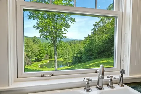 207 Boynton Road Londonderry VT 05148