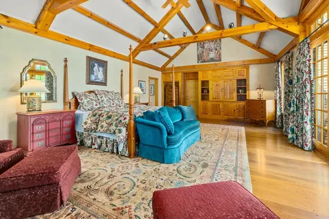 207 Boynton Road Londonderry VT 05148