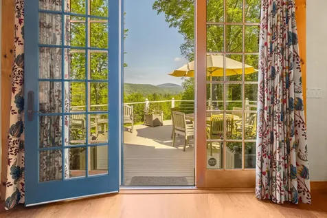 207 Boynton Road Londonderry VT 05148