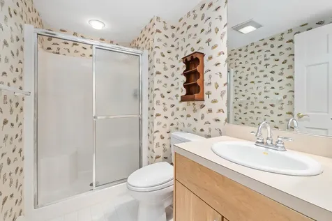 207 Boynton Road Londonderry VT 05148