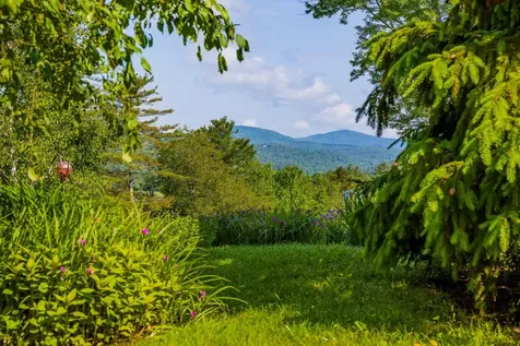 207 Boynton Road Londonderry VT 05148