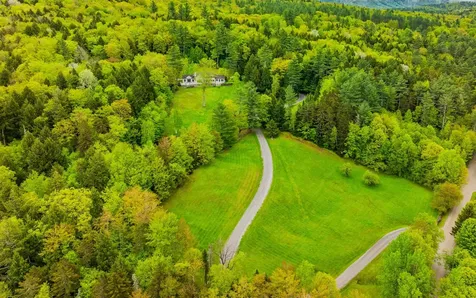 207 Boynton Road Londonderry VT 05148