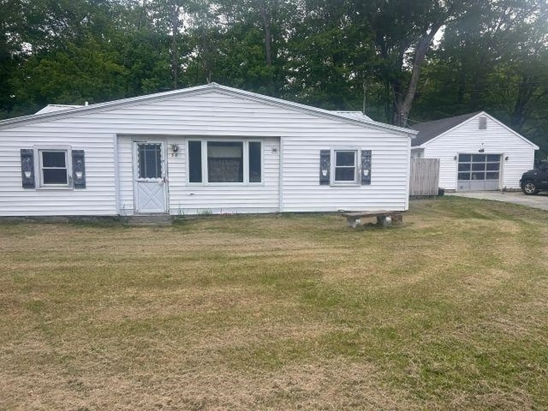 38 Arthur's Drive Bennington VT 05201