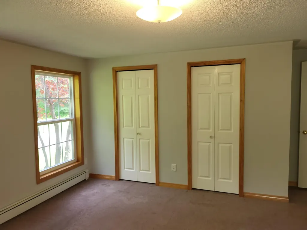 68 Bowen School Road Deering NH 03244