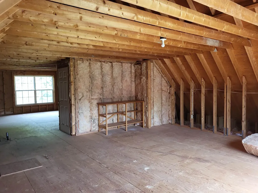68 Bowen School Road Deering NH 03244