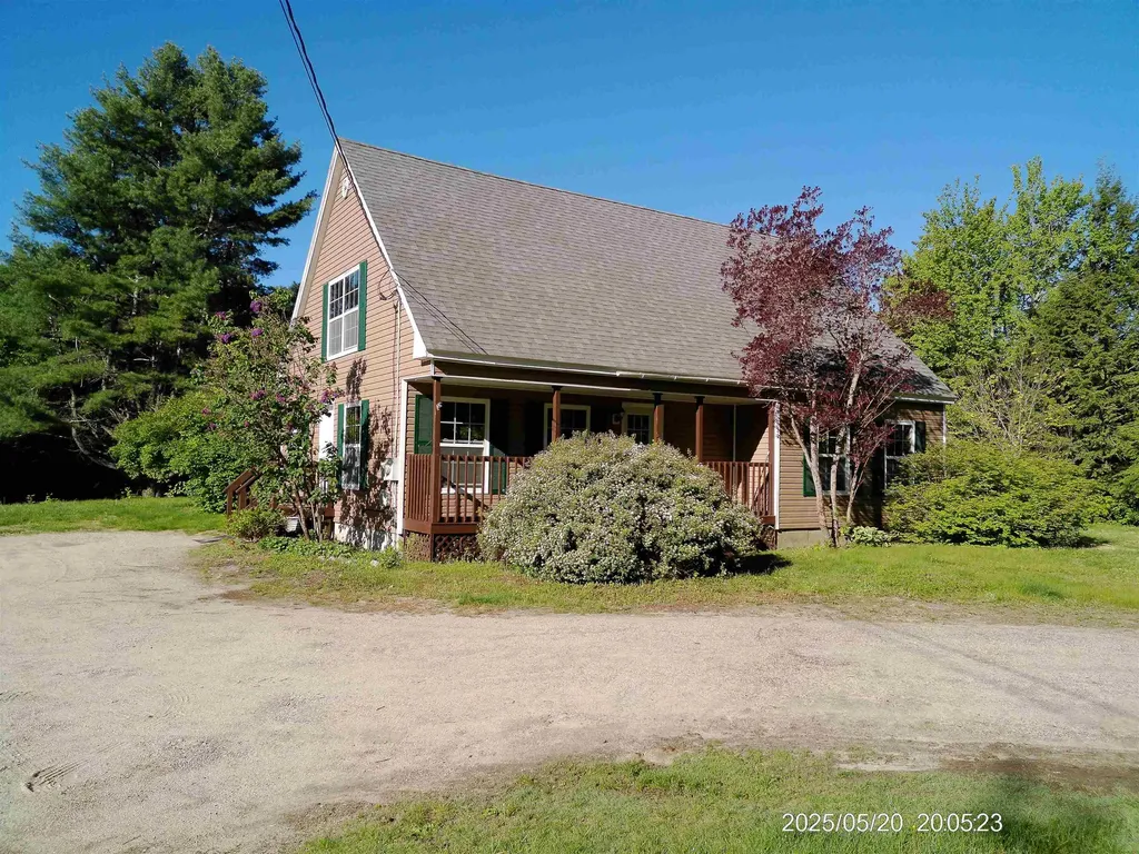 68 Bowen School Road Deering NH 03244