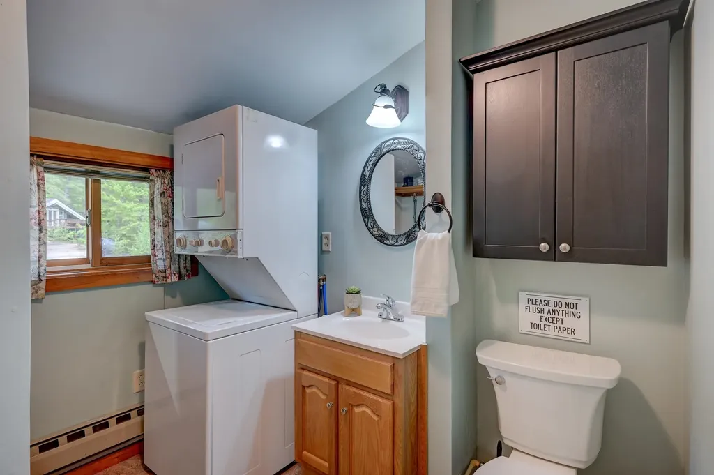 16 Merrimeeting Road Conway NH 03860