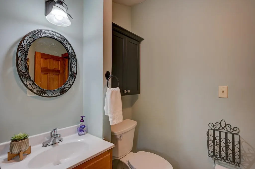 16 Merrimeeting Road Conway NH 03860