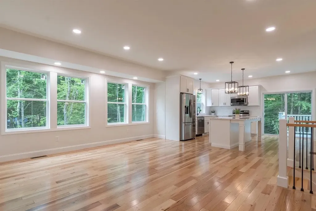 28 Colony Drive Barnstead NH 03225