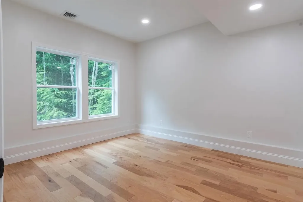 28 Colony Drive Barnstead NH 03225