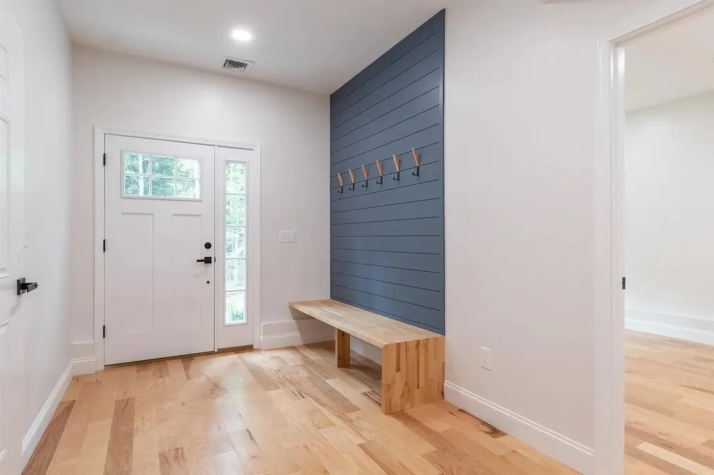 28 Colony Drive Barnstead NH 03225