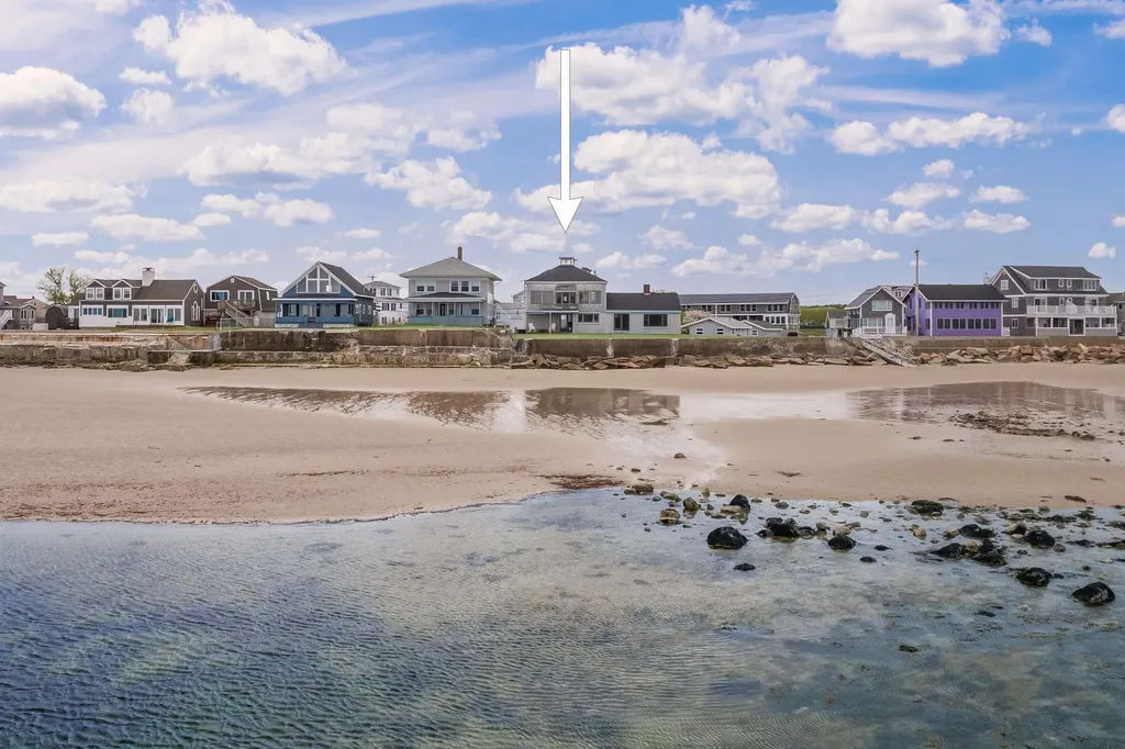 2 Gold Ribbon Drive Wells ME 04090