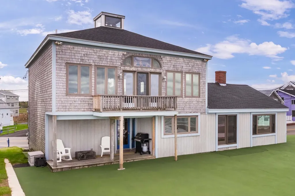 2 Gold Ribbon Drive Wells ME 04090