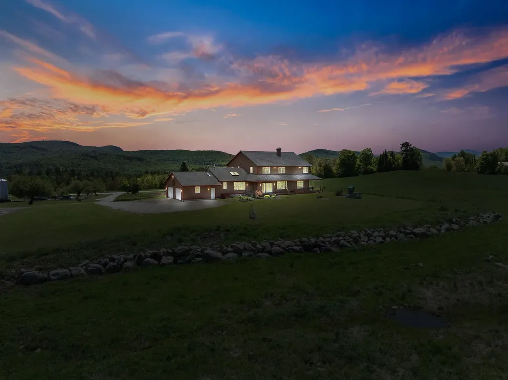 338 Johnson Road Marshfield VT 05658