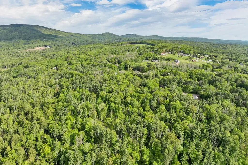 56 66 Sherwood Forest Drive Gilford NH 03249