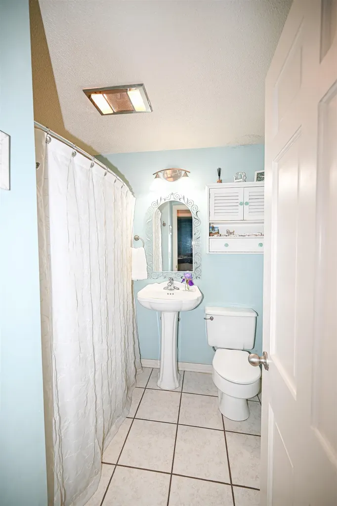 26 Green Meadow Lane Bedford NH 03110