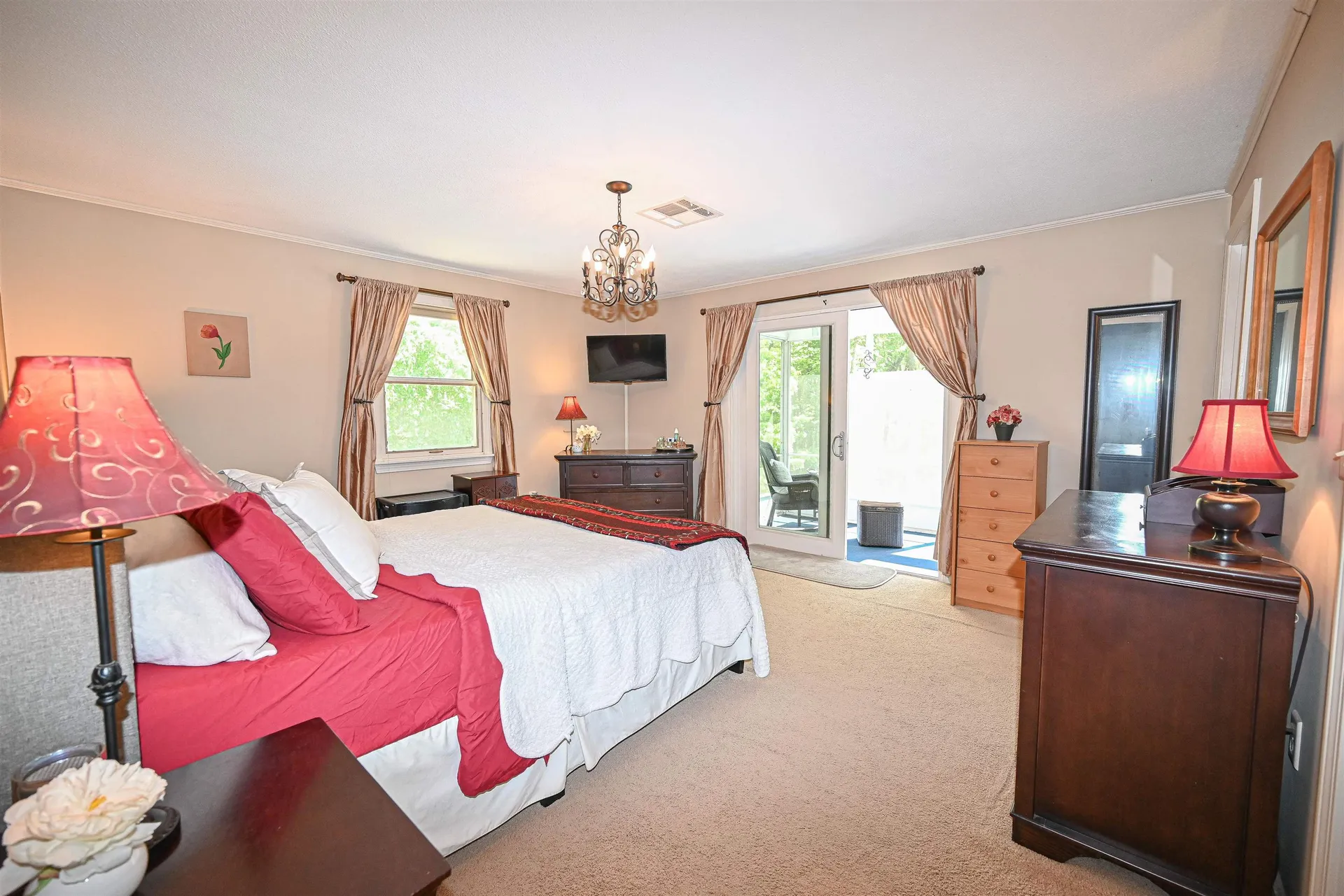 26 Green Meadow Lane Bedford NH 03110