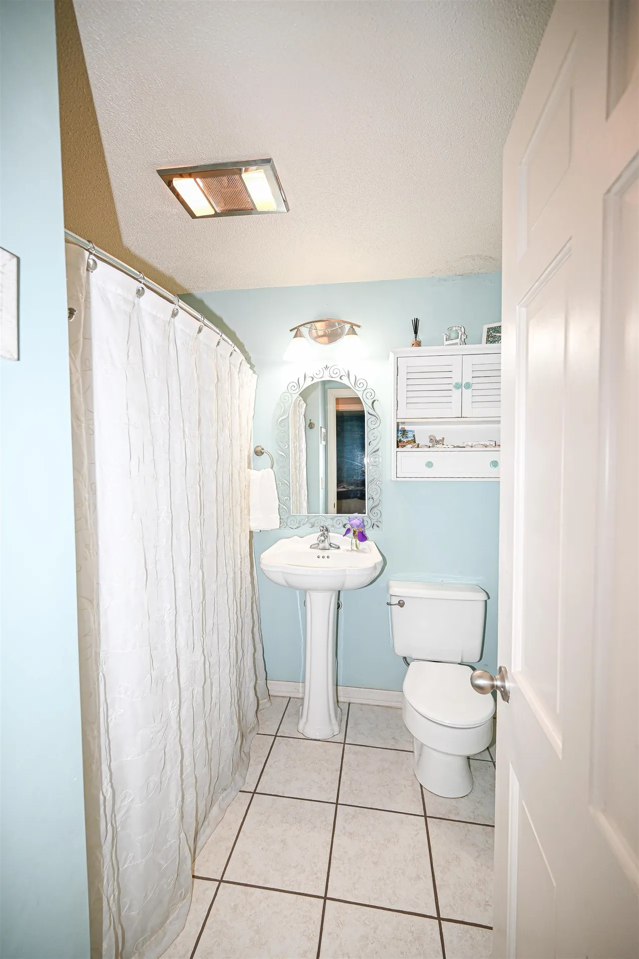 26 Green Meadow Lane Bedford NH 03110