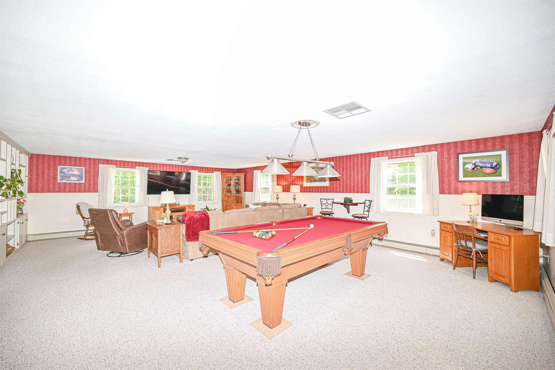 26 Green Meadow Lane Bedford NH 03110