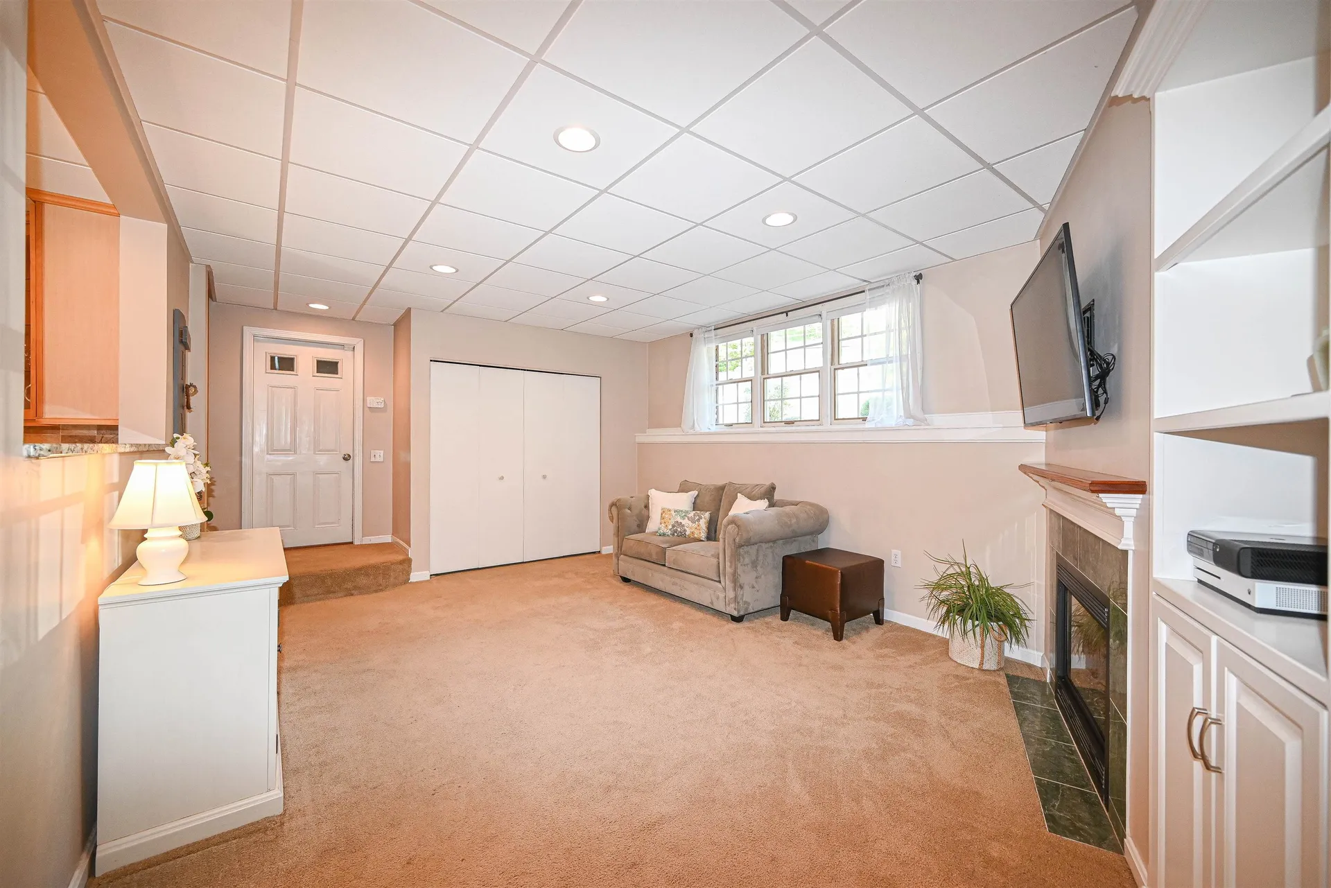 26 Green Meadow Lane Bedford NH 03110