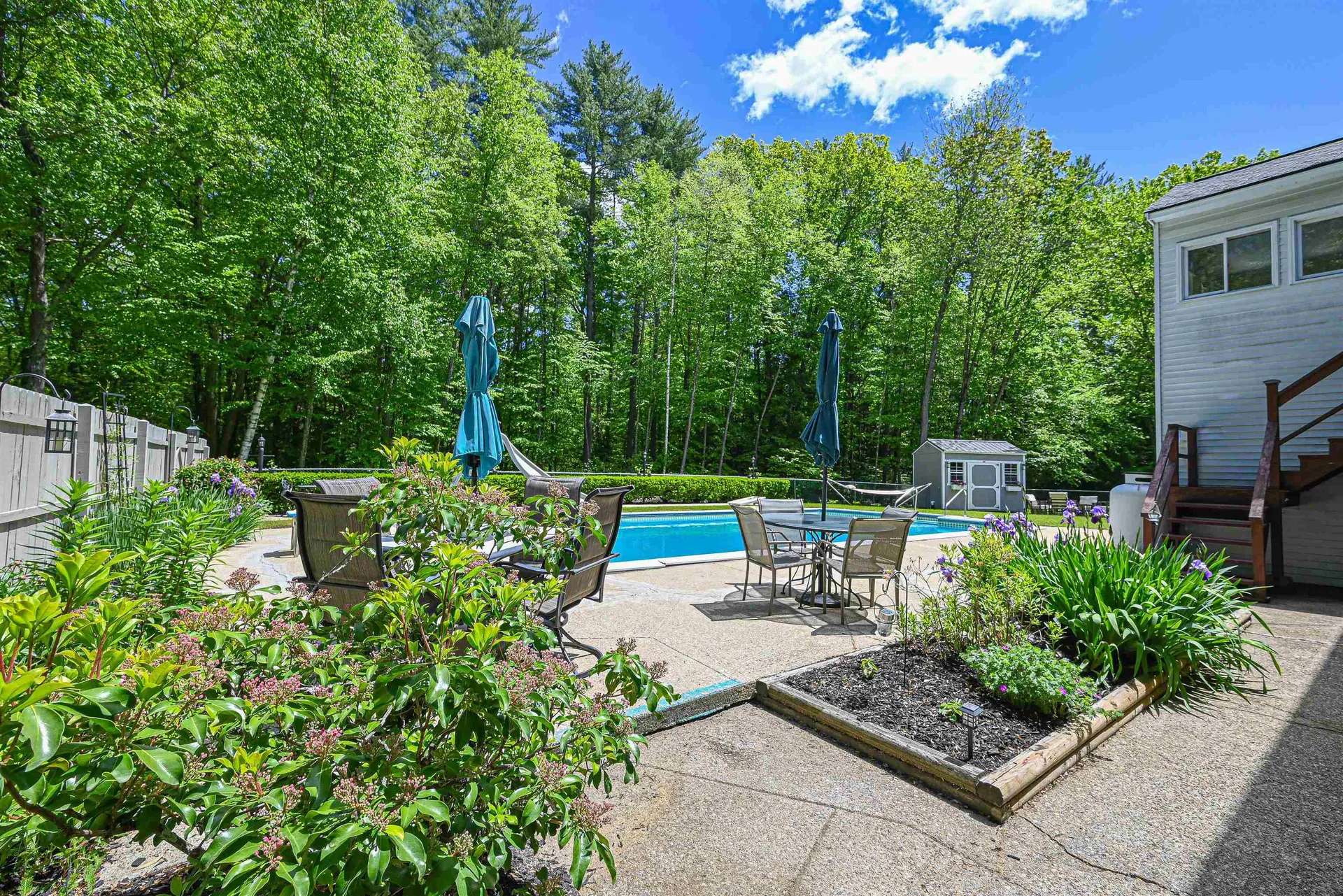 26 Green Meadow Lane Bedford NH 03110