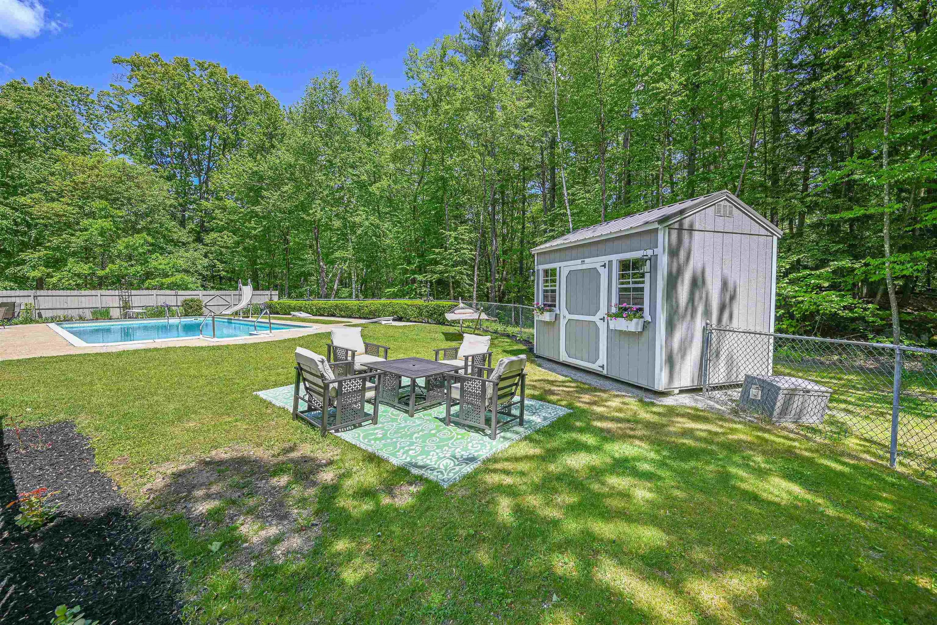 26 Green Meadow Lane Bedford NH 03110