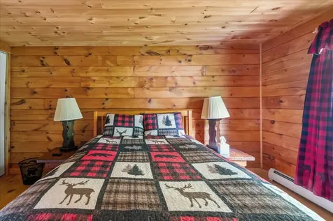 18 Chamberlin Hill Richmond VT 05477
