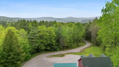18 Chamberlin Hill Richmond VT 05477