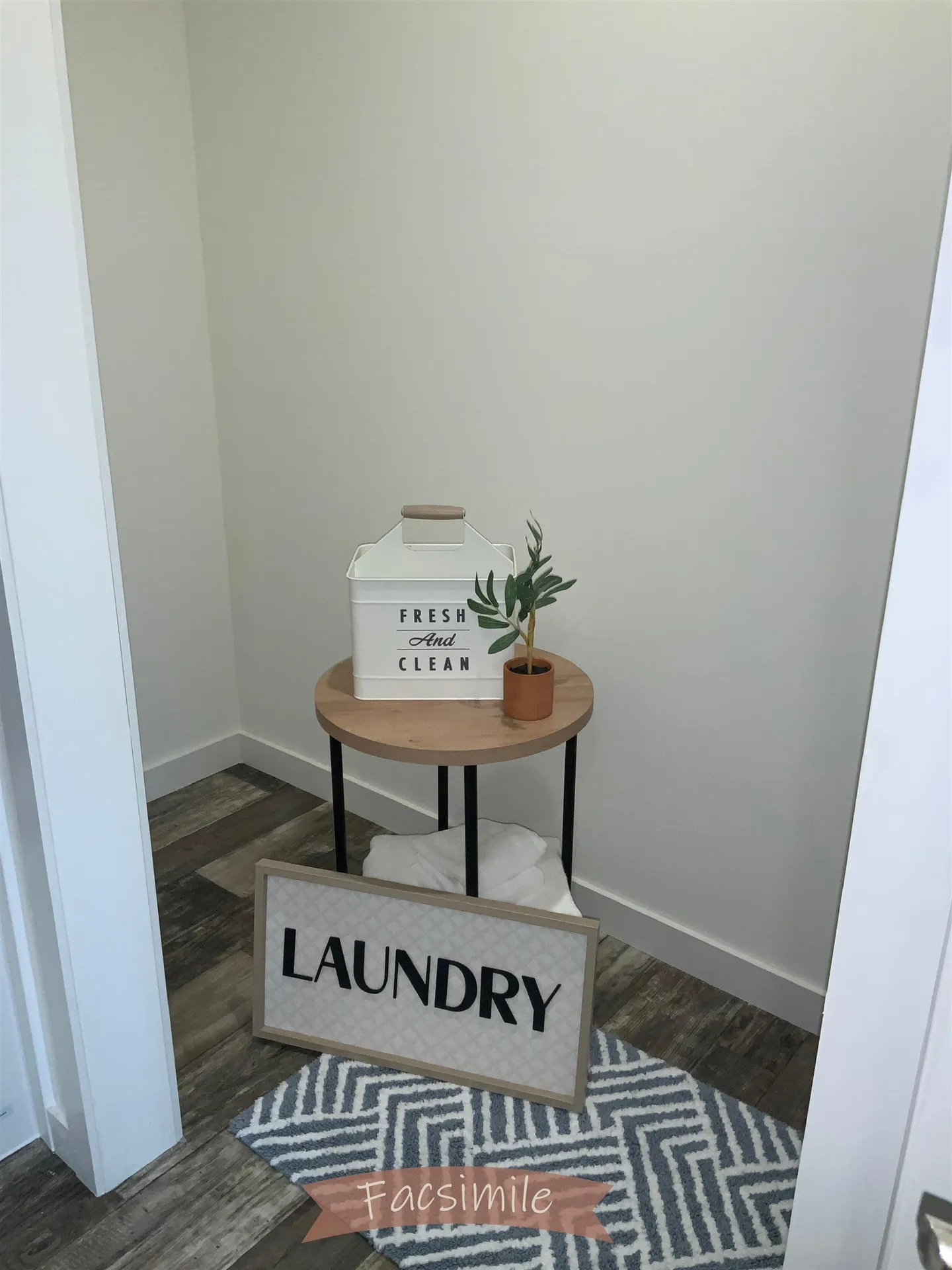 15 Darlene Lane Litchfield NH 03052