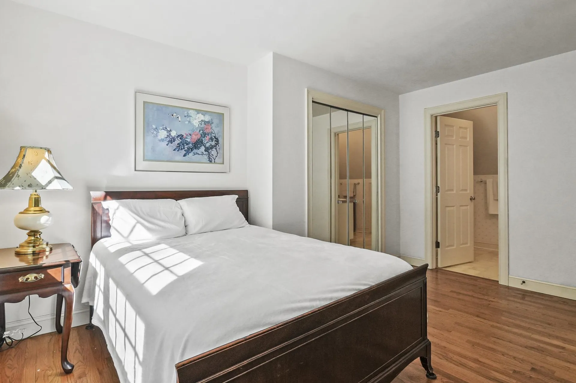 5 Random Road Rye NH 03870