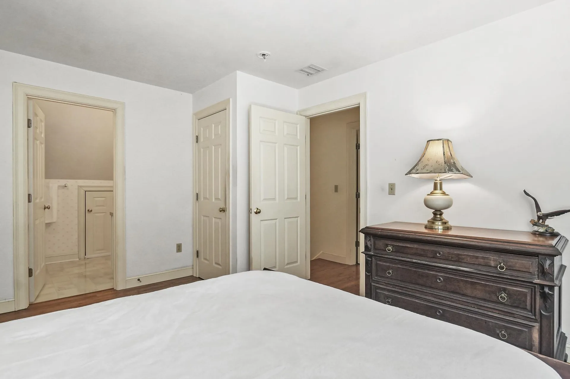 5 Random Road Rye NH 03870