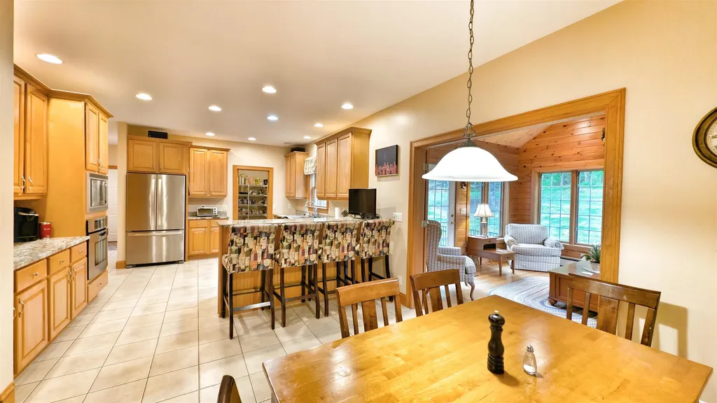 927 Borough Road Pembroke NH 03275