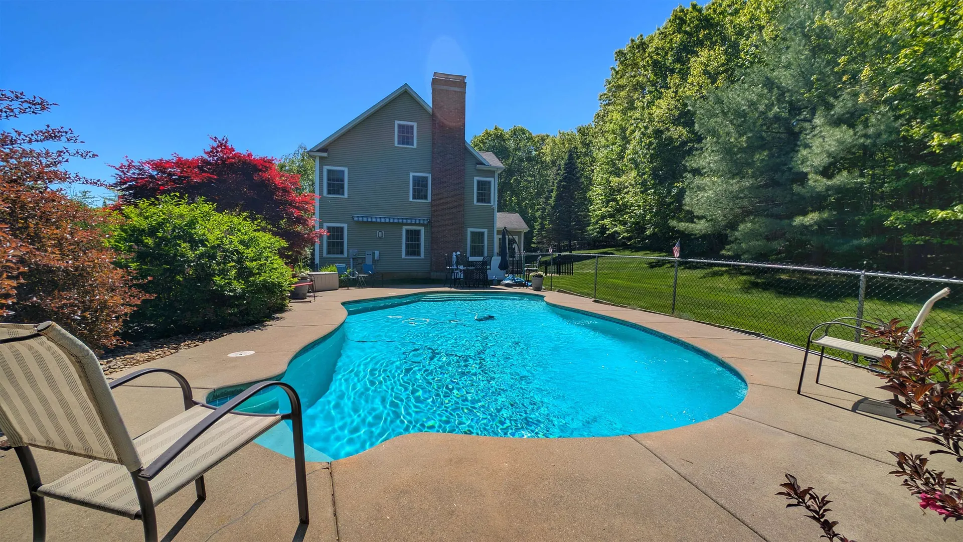 927 Borough Road Pembroke NH 03275