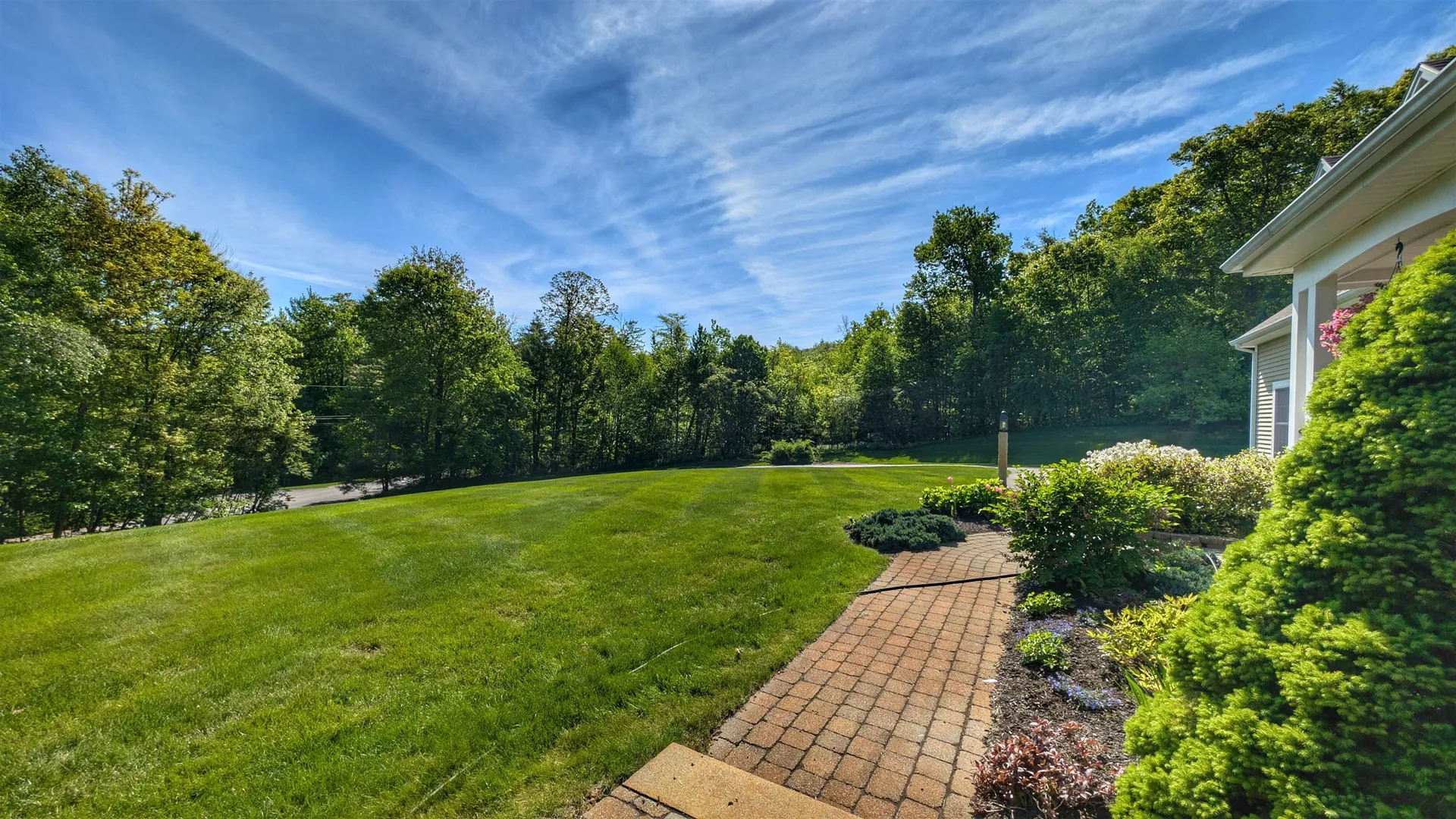 927 Borough Road Pembroke NH 03275