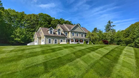 927 Borough Road Pembroke NH 03275