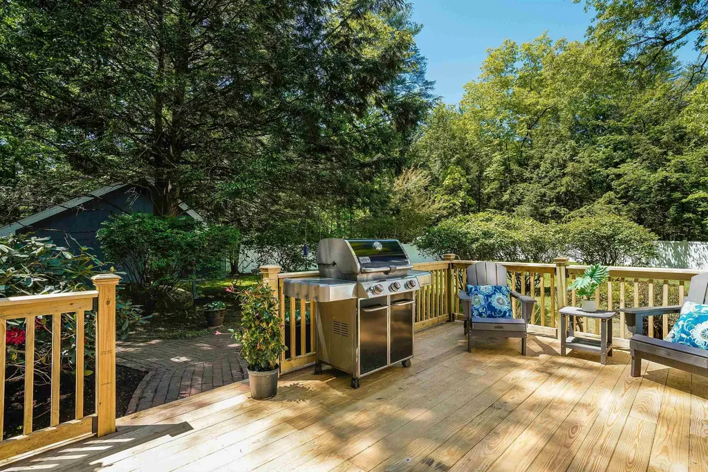 16 Pulpit Run Amherst NH 03031