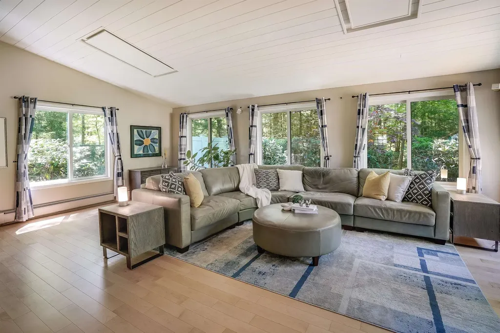 16 Pulpit Run Amherst NH 03031