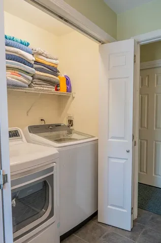 2 Alex Court Somersworth NH 03878