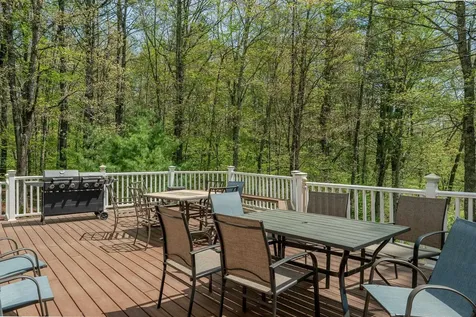 2 Alex Court Somersworth NH 03878