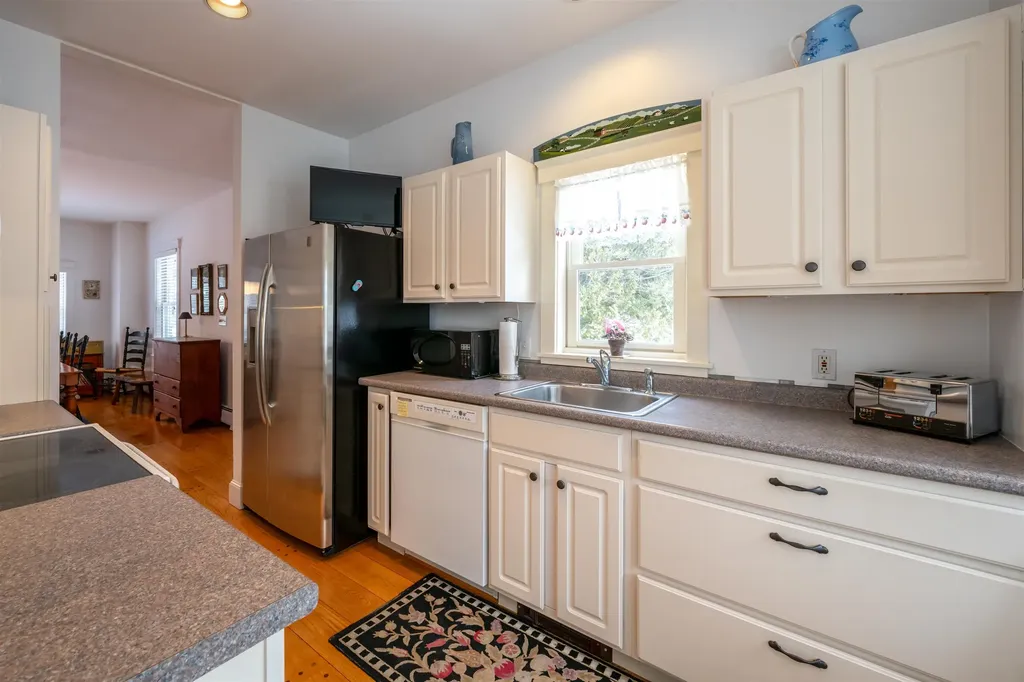 17 Golf Pond Avenue Woodstock VT 05091