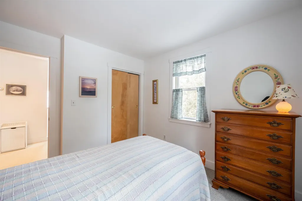 17 Golf Pond Avenue Woodstock VT 05091