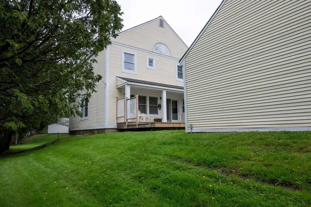 17 Golf Pond Avenue Woodstock VT 05091