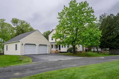 17 Golf Pond Avenue Woodstock VT 05091