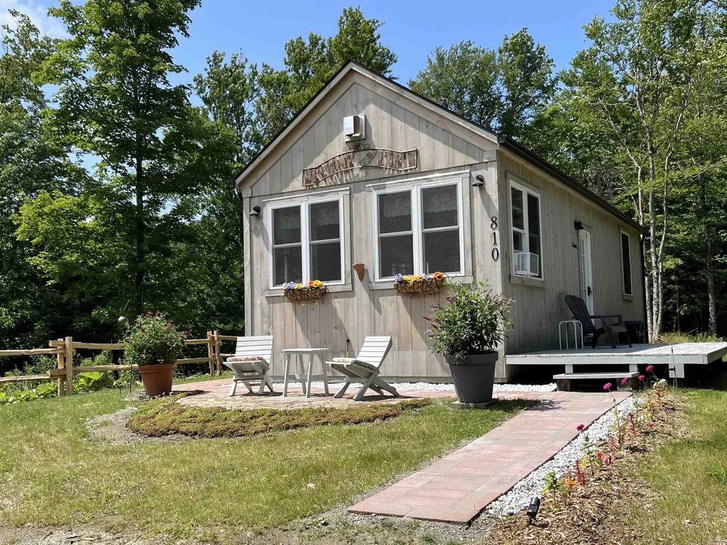 810 Hinton Hill Road Charleston VT 05872