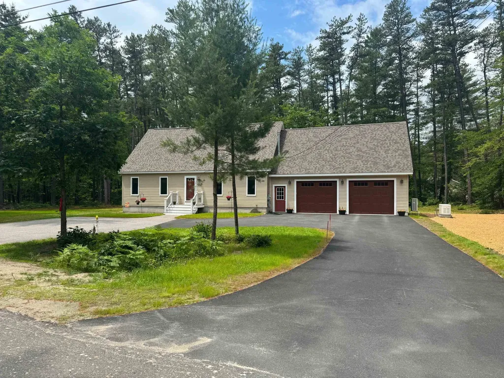 55 Pleasant Drive Freedom NH 03836