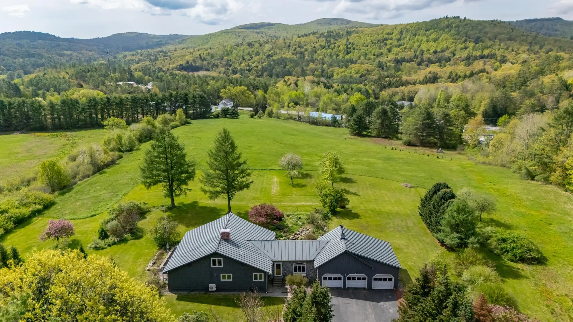 45 Barton Whitney Road Newport NH 03773