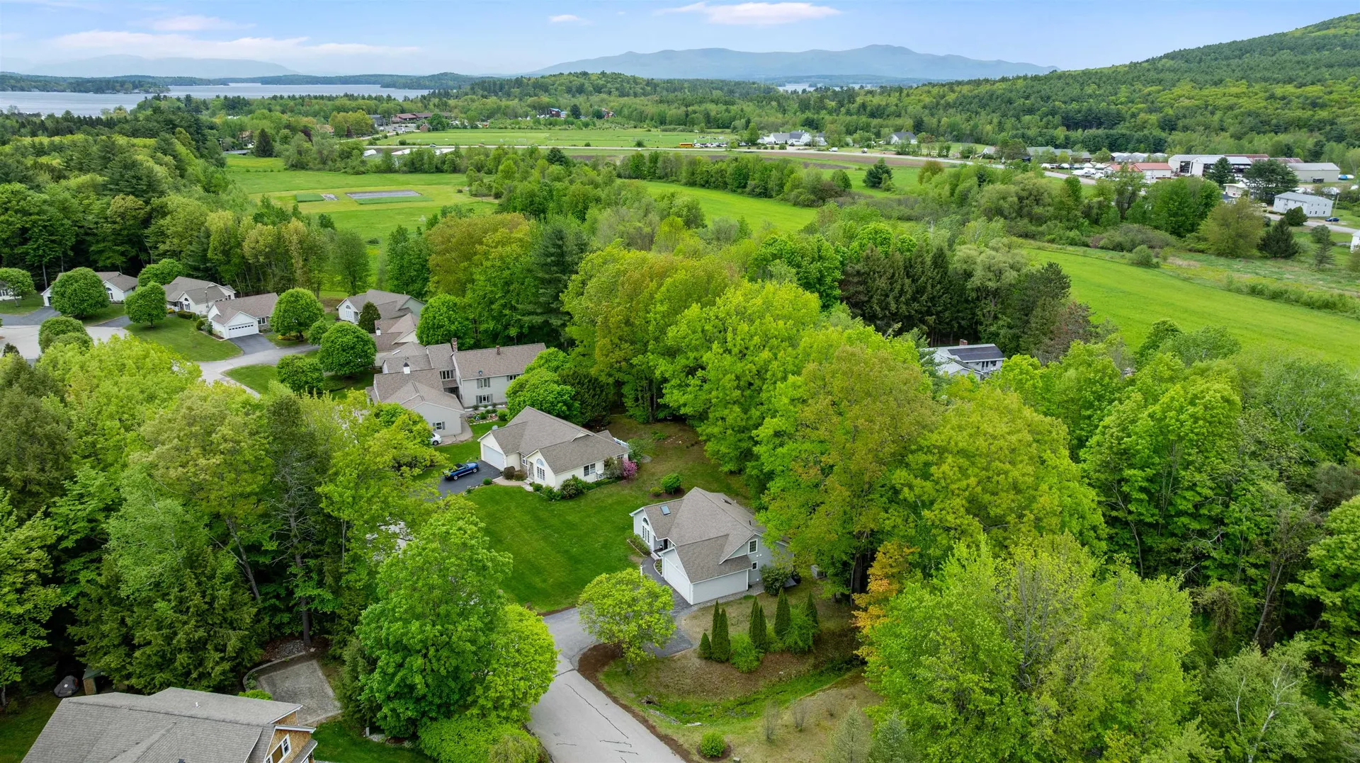 31 Henderson Road Gilford NH 03249